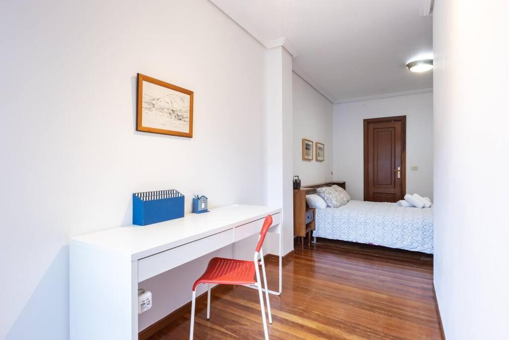 Bonito Piso Con Vistas, Centrico, Acogedor Apartment Vigo Exterior photo