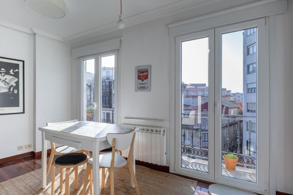 Bonito Piso Con Vistas, Centrico, Acogedor Apartment Vigo Exterior photo